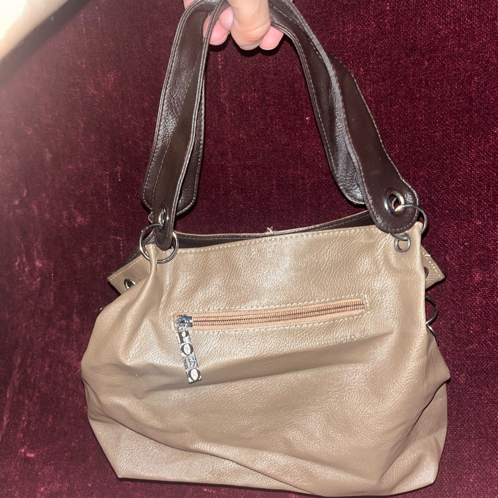 Weidipolo Handbag. 
 Elegant Tan and Brown Women's Handbag